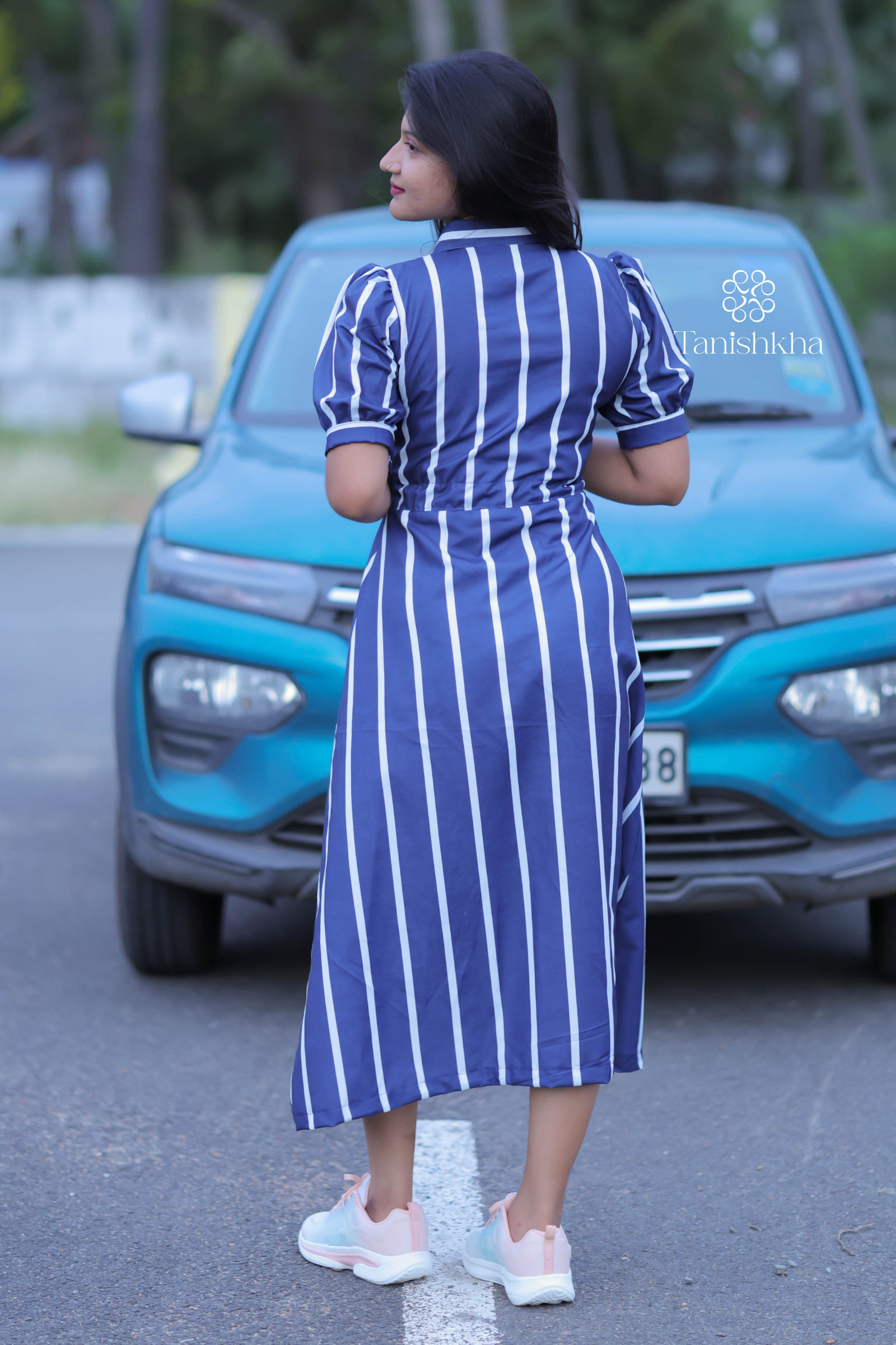 Indigo Stride Smart Striped Midi